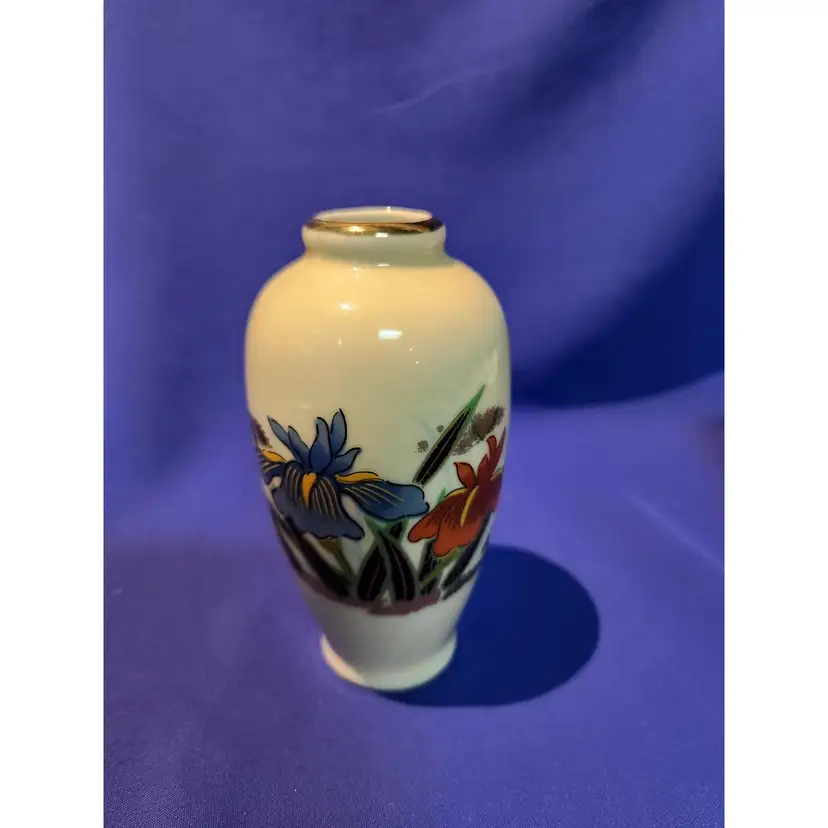 Oriental Iris Vase