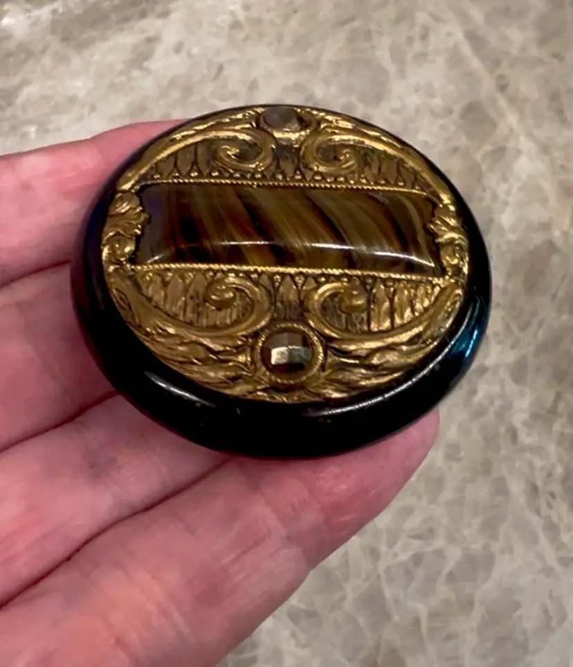 Antique Vintage Art Nouveau Brass Chocolate Carmel Color Celluloid Center Shank Button #A-6
