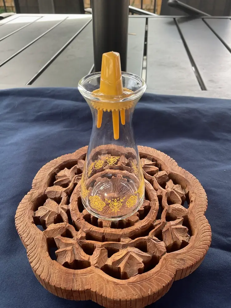 Vtg Corelle Pyrex Salt/Pepper Shaker Glass W/ Lid