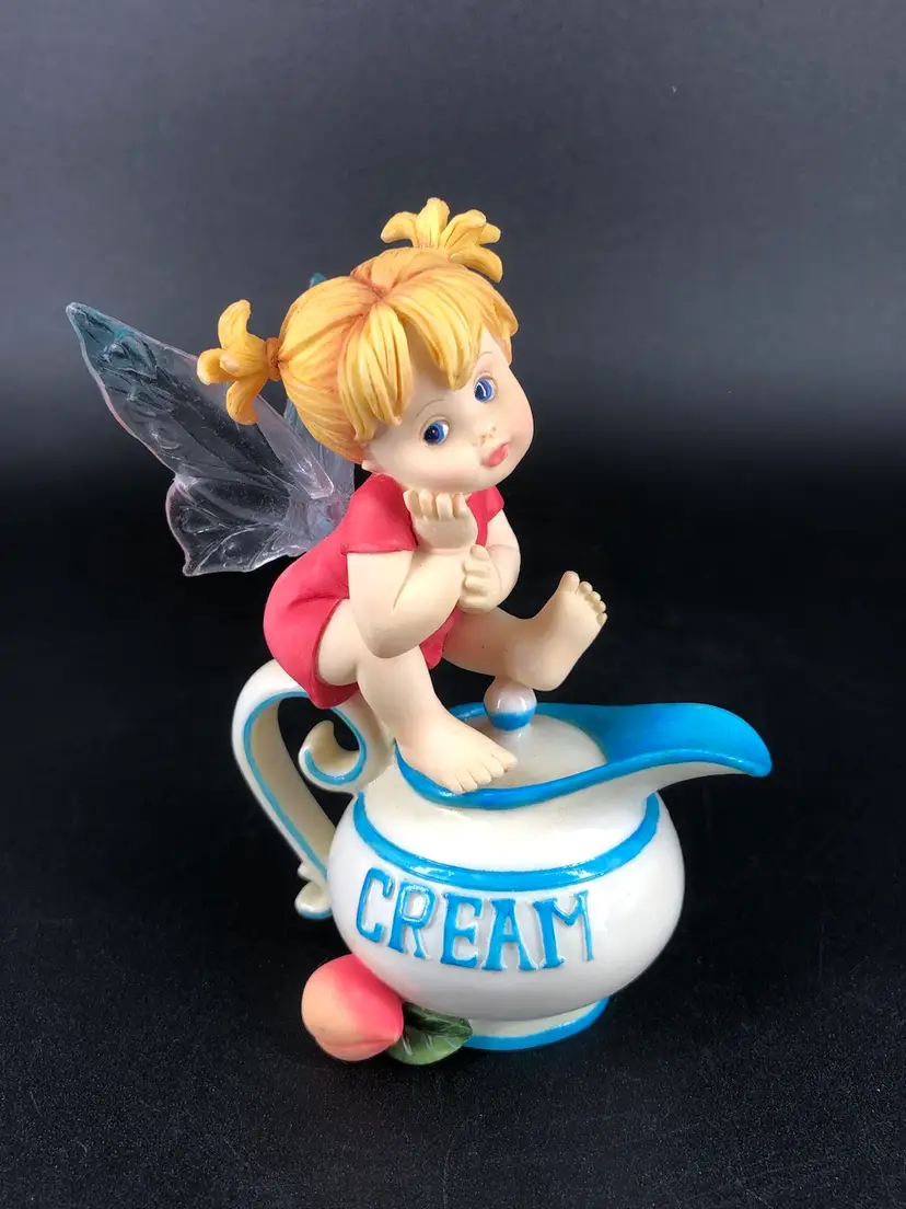 My Little Kitchen Fairies Enesco Peaches and Cream Fairie Figurine 2003