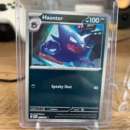 Haunter (055/094) Pokémon TCG: Phantasmal Flames expansion.