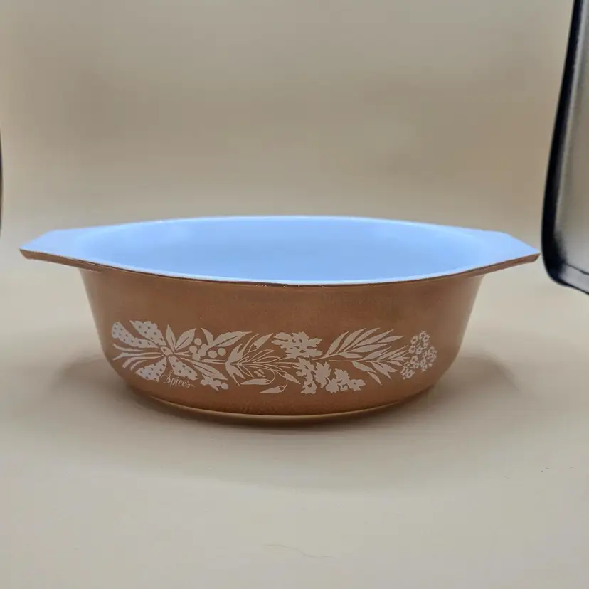 Vtg Pyrex Oval Promotional Spices 043 Brown Casserole Dish Bowl 1.5 Qt. Lid USA