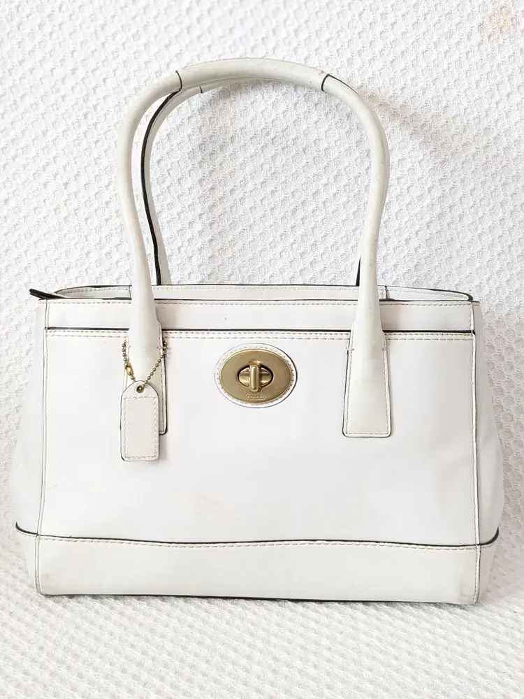 Vintage Coach Handbag Shoulder Bag -A0893-11553 - Hampton Madaline - White