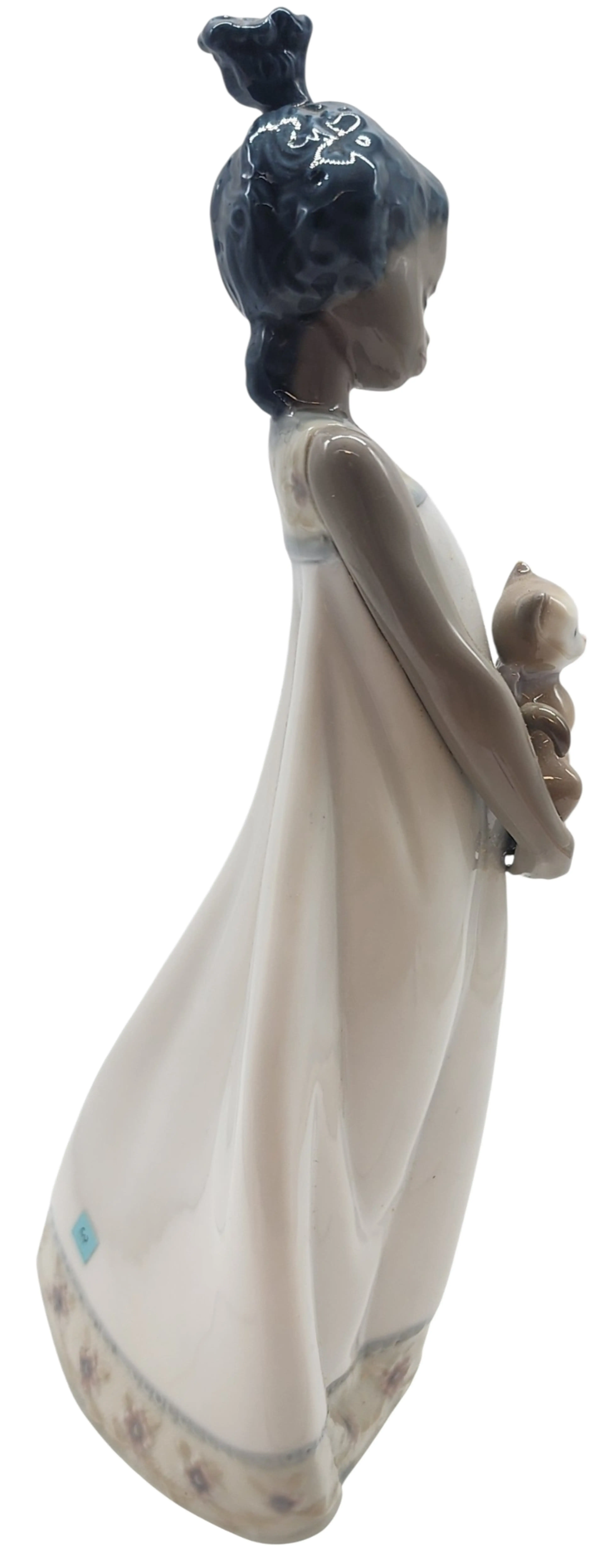 Image 4 of 9