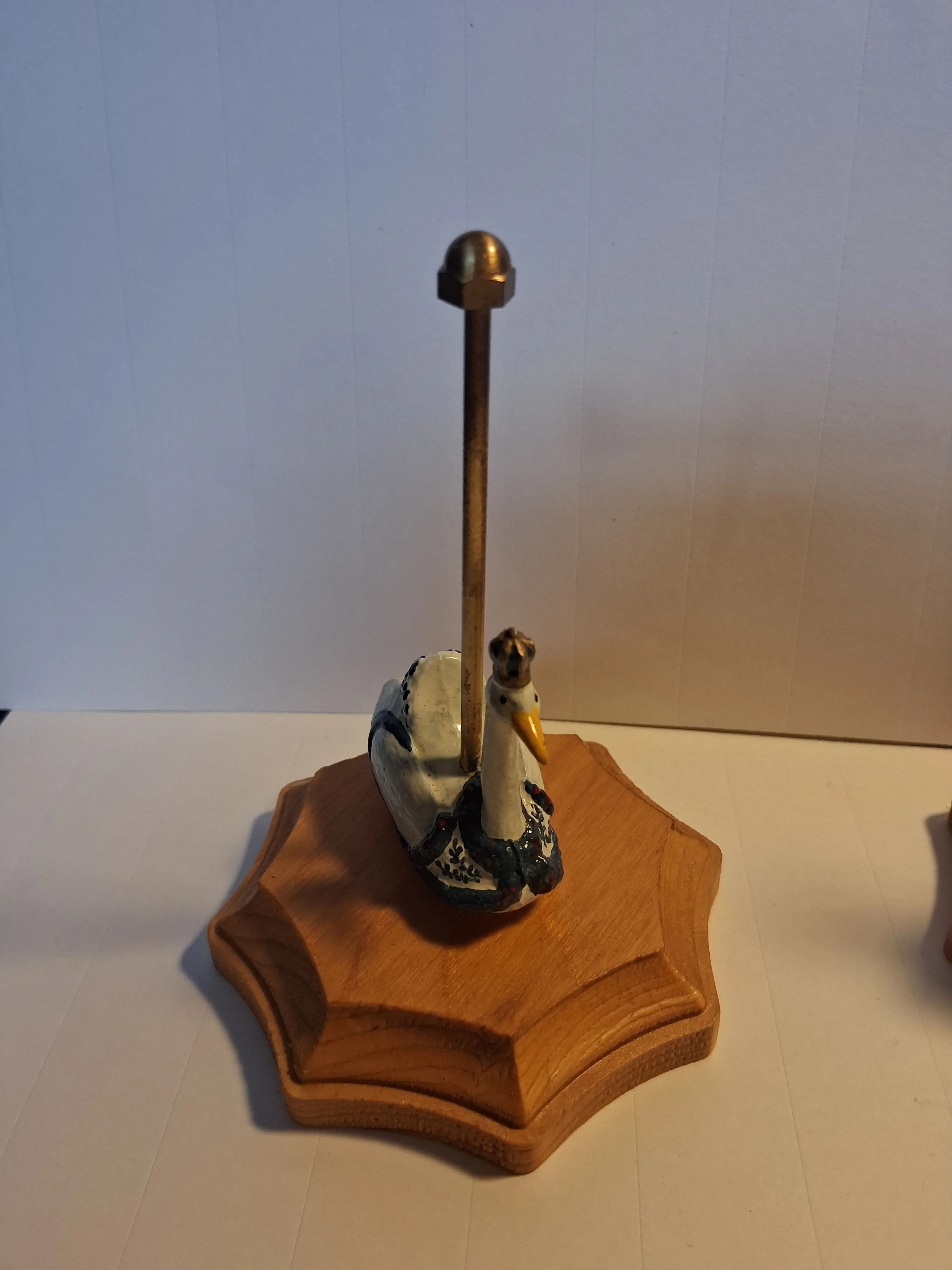 Image 2 of 6