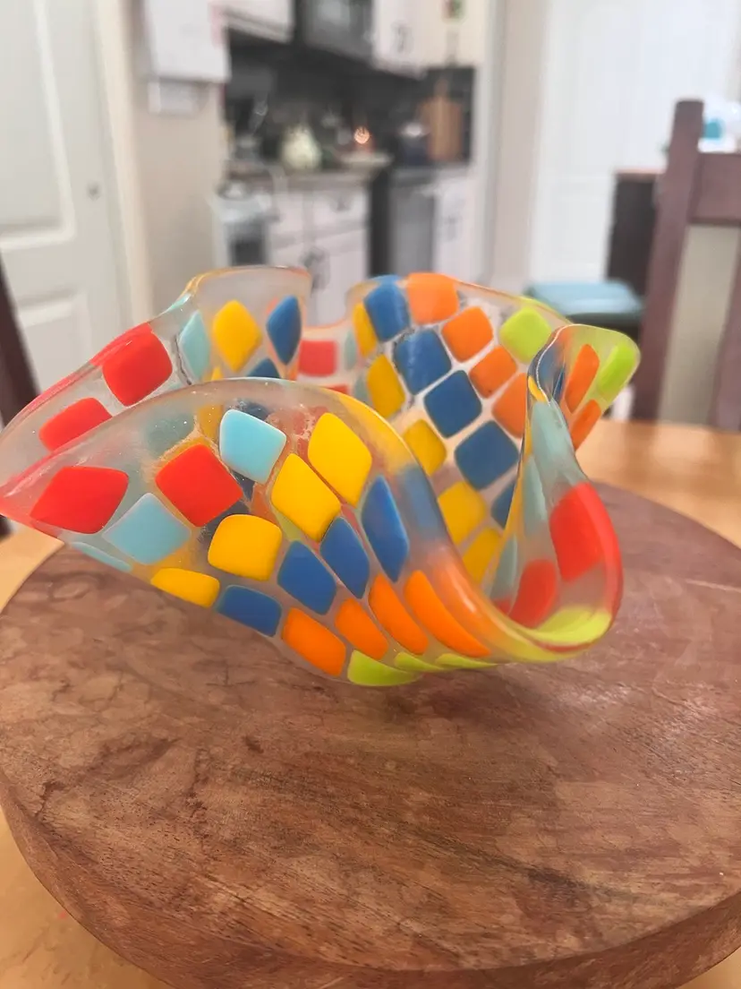 Fused Glass Ruffled Bowl In Multicolored
8x4”
No Chips Or Cracks