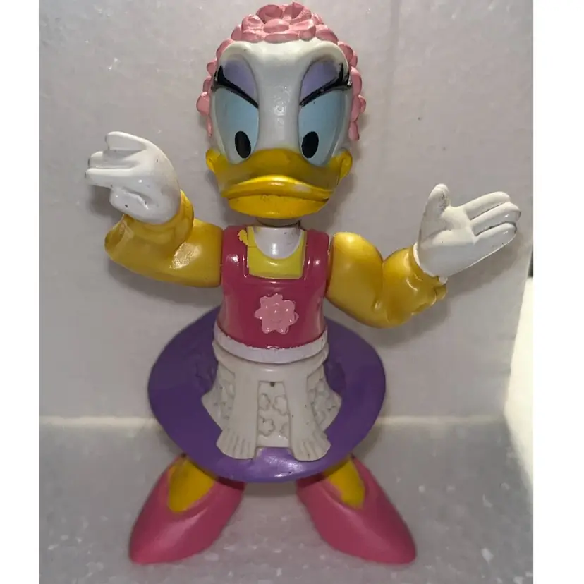 Disney PVC Figure Daisy Duck