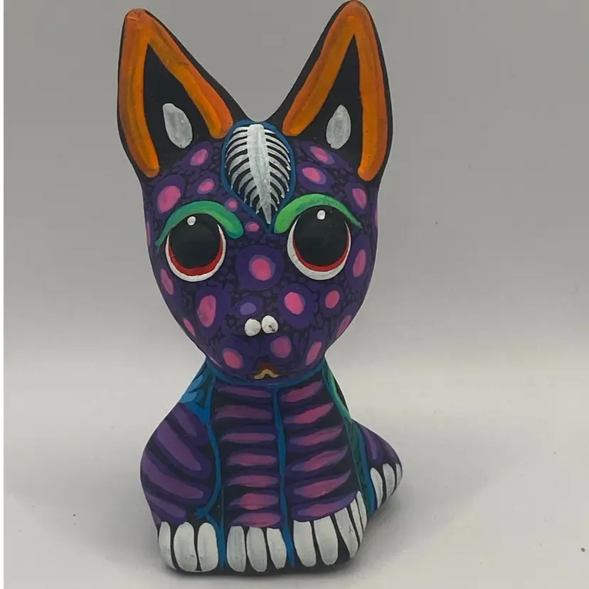 Made In Mexico Pottery Chihuahua, 3 7/8” Tall, Glowy Paint