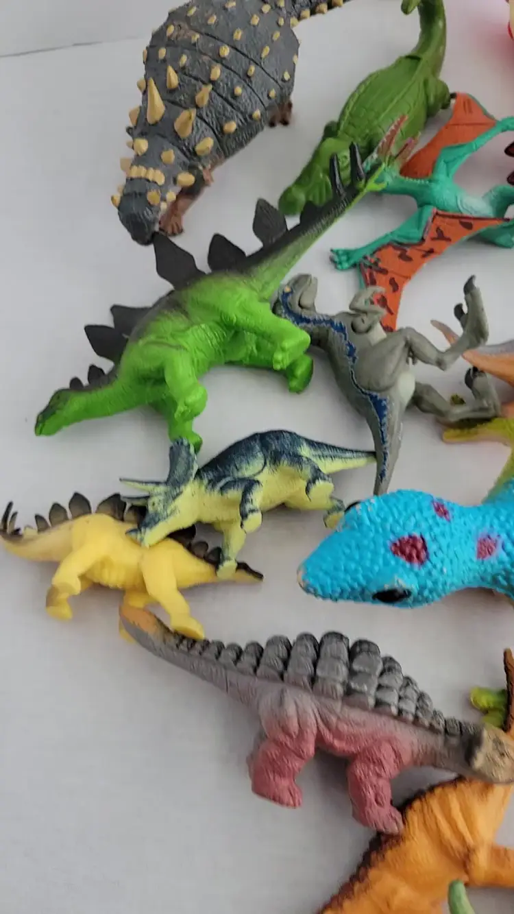 Lot Mixed Dinosaurs Alligator Lizard Jurassic Plastic Toys Figures (Usb2 10.17.2)
