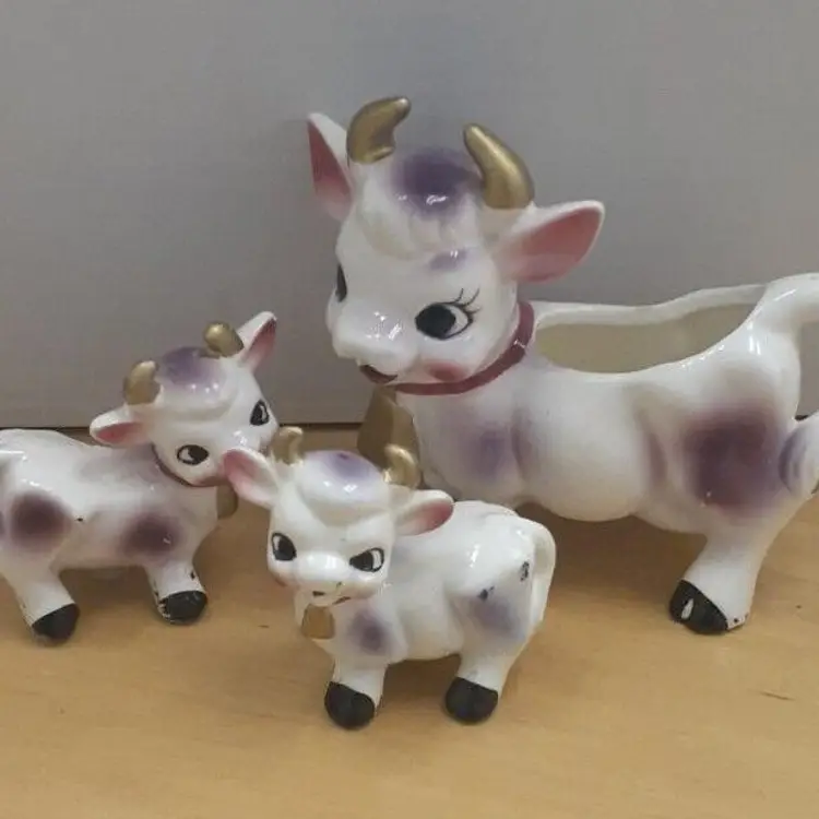 Vintage MCM Japan Elsie The Cow Creamer Salt Pepper Shaker Set