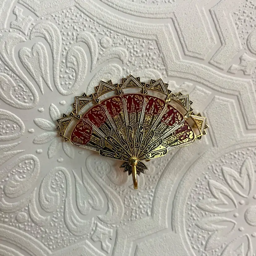 #J46 - Vintage Spain Damascene Retractable Fan Brooch