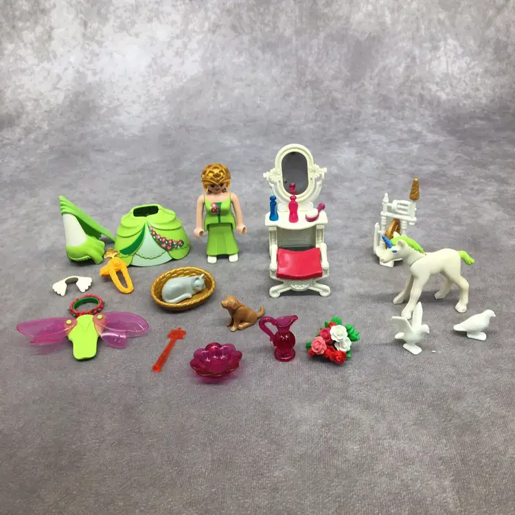 Playmobil 4338 Fairy Princess w/ Spinning Wheel -Read