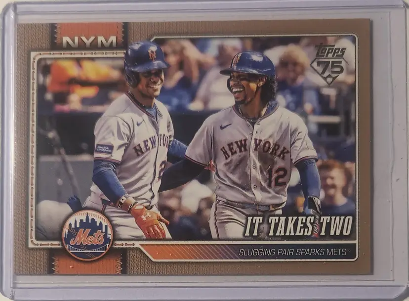 2026 Topps Series 1 Gold It Takes Two New York Mets 2002/2026