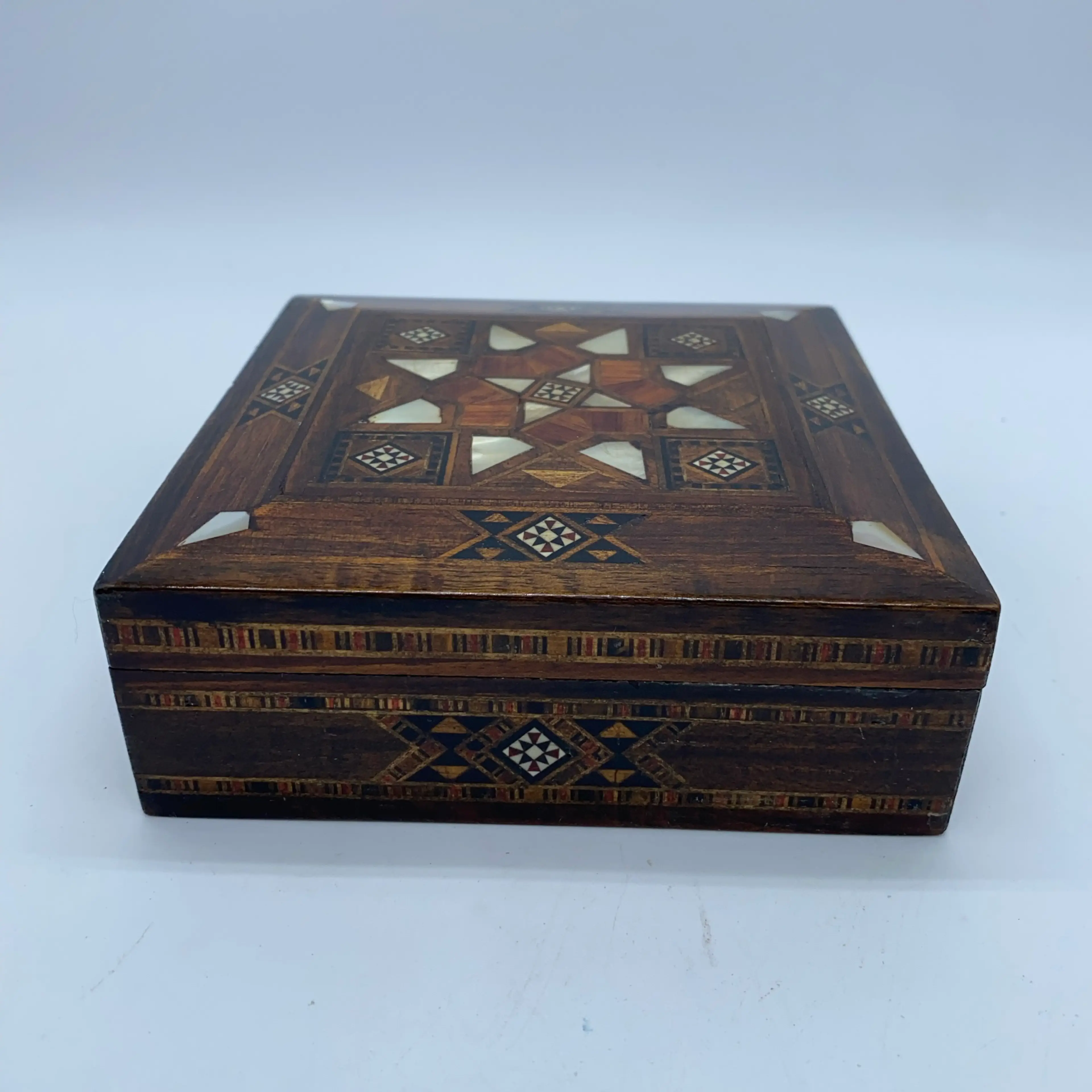 Image 2 of 11