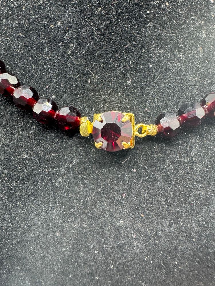 Vintage Ruby Red Graduating Glass Beaded Necklace With Beautiful Clasp