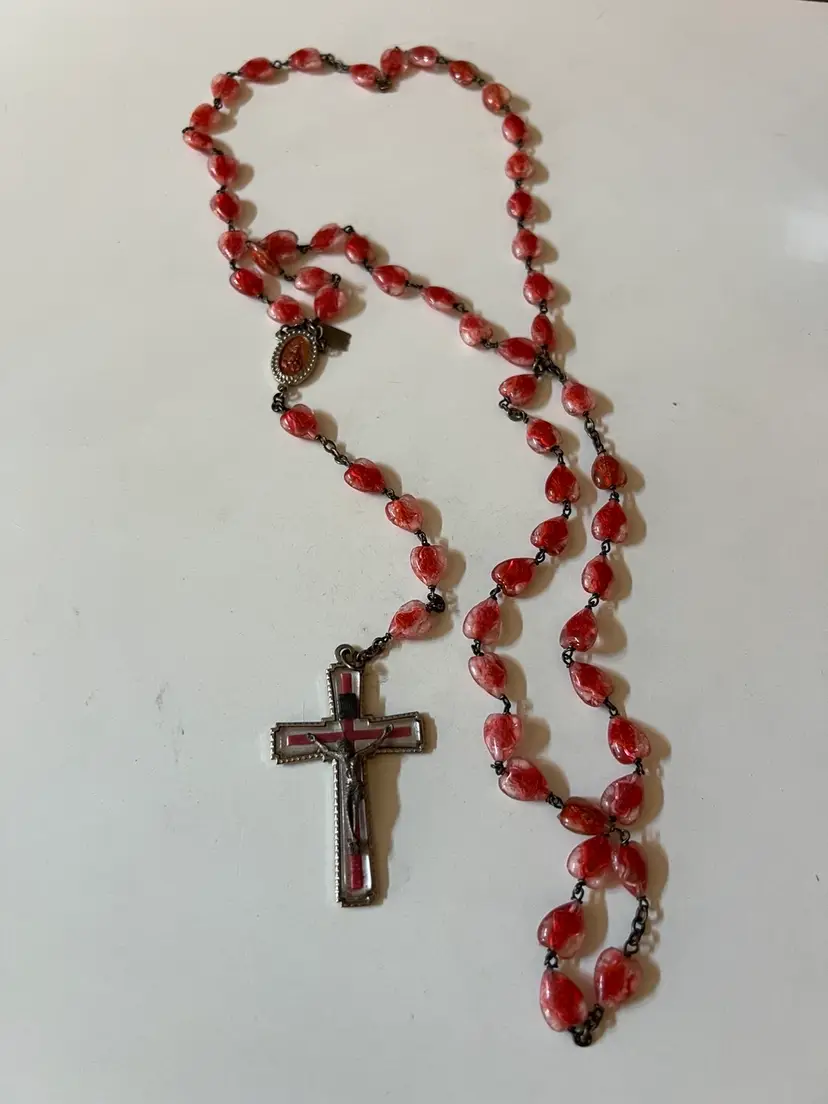 Vintage  1958 Brevetto Legatura Alpaca Red Heart Jesus Bubble Rosary Lucite