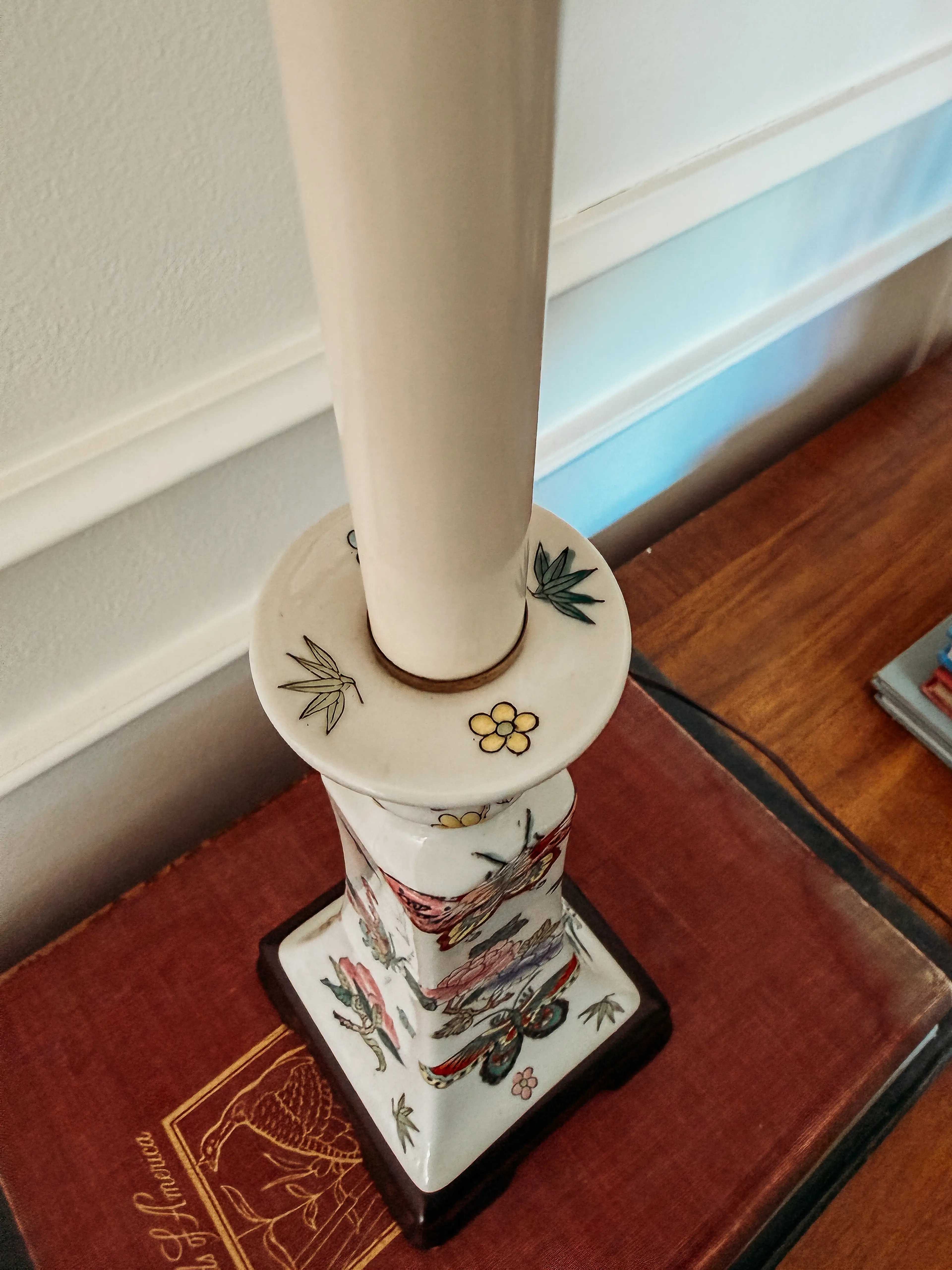 Image 3 of 10