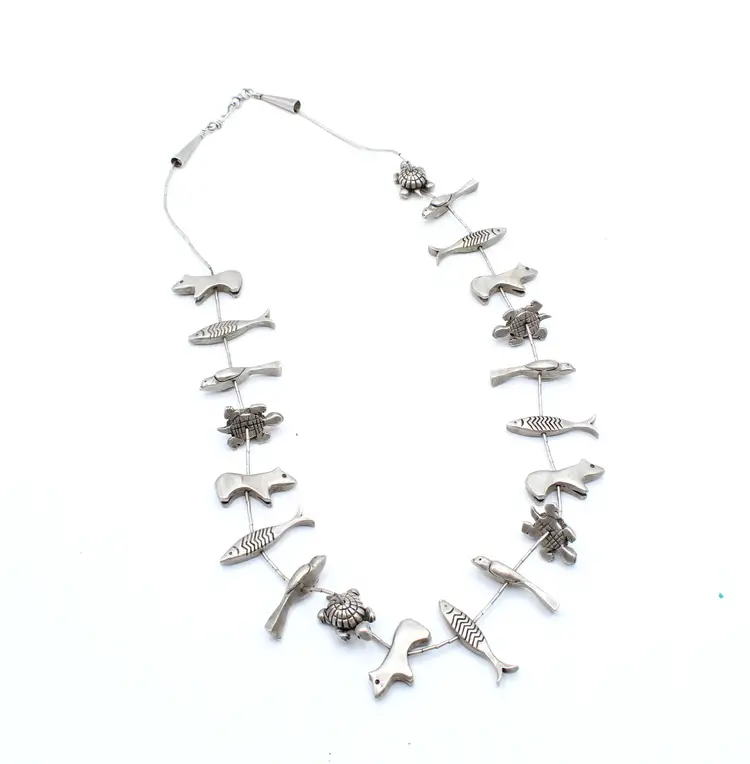 Southwestern Sterling Silver Fetish critter 22" necklace 122g