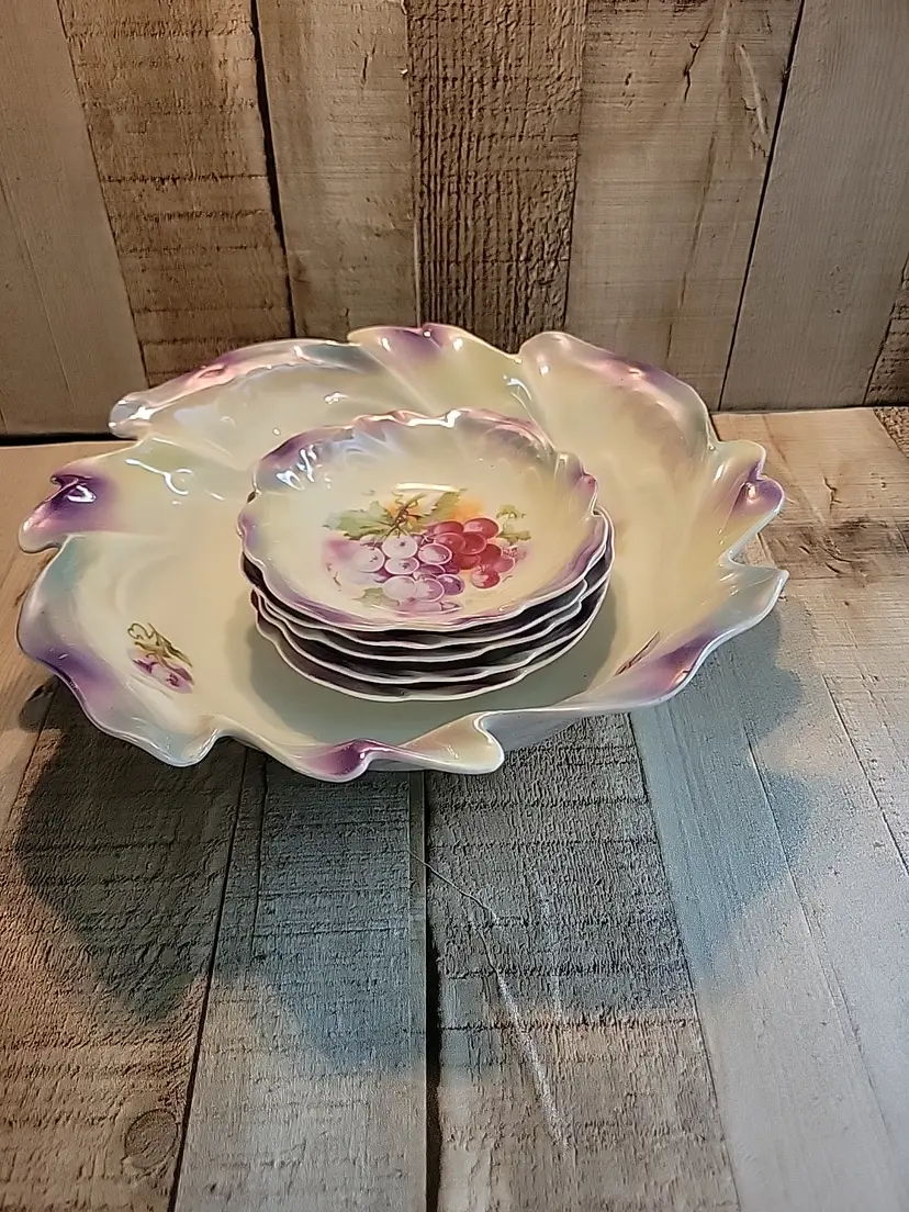 Berry Bowl Set 6 pc Painted Grape Clusters Scalloped Edge Germany Bowls Serving