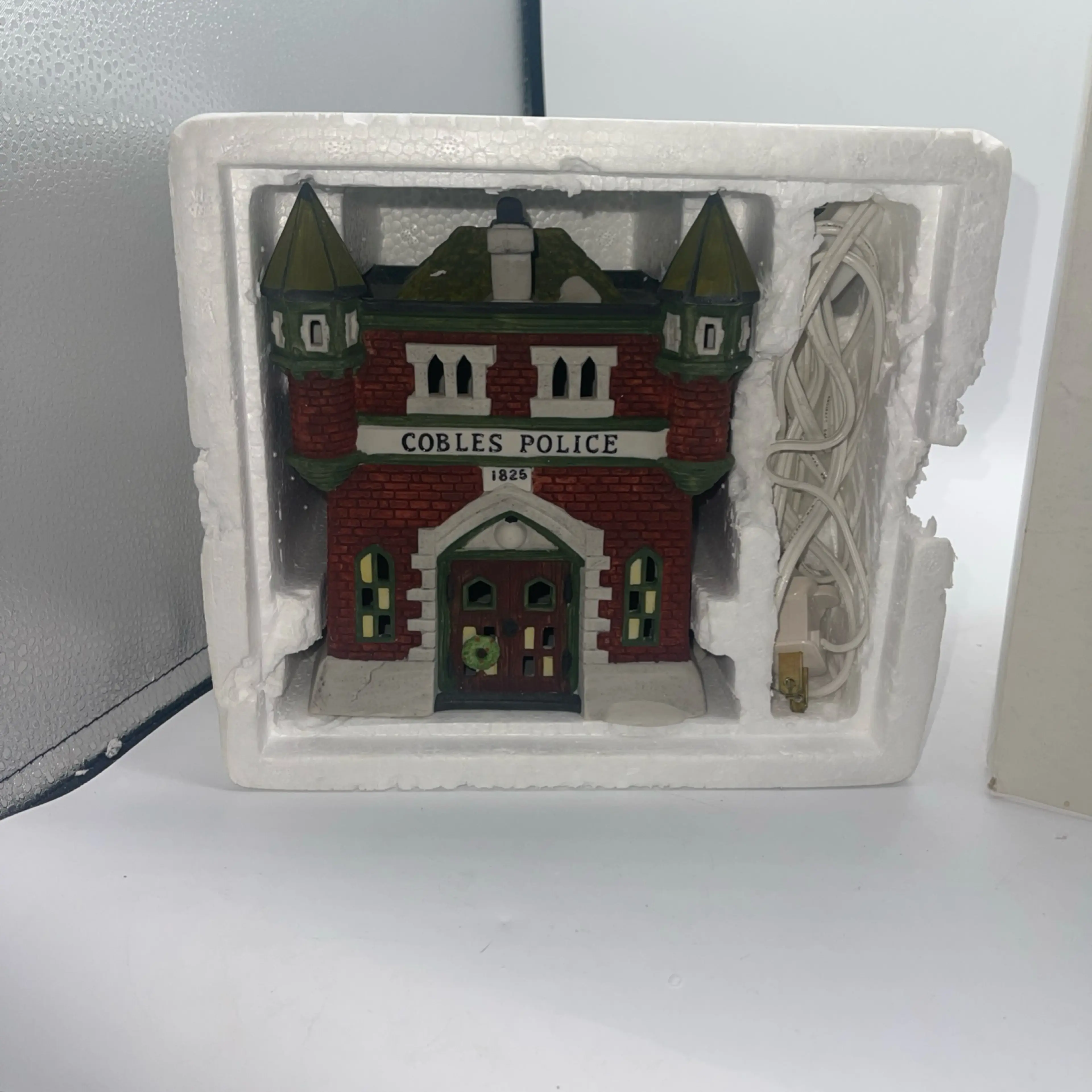 Image 2 of 6