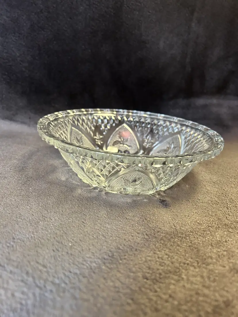 Vintage KIG Indonesia Clear Glass Bowl 7.5"