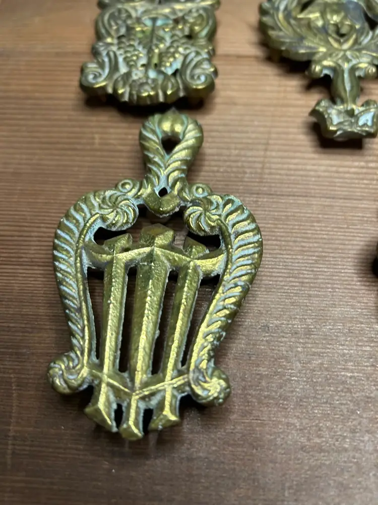 Set Of 5 Vintage 4 Inch Brass Trivets Eagle/Grapes/Family Tree/ Lyre And One Unmarked