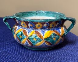 Italian Sgraffito Majolica Three-handle Planter - Made in Italy 8” diameter