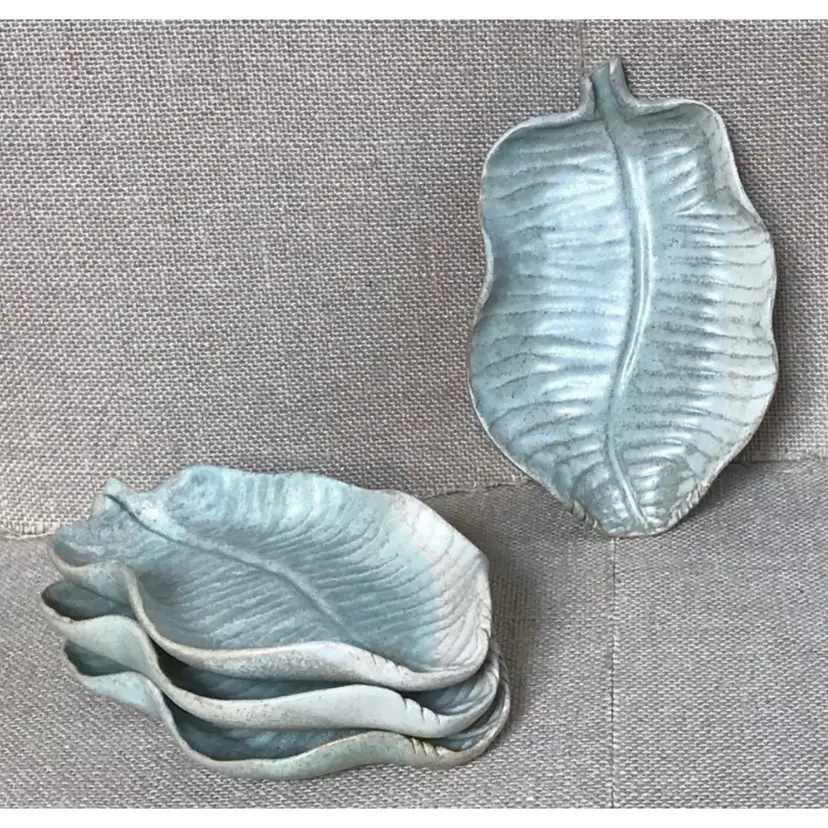 Leaf Shaped Pottery Dish Set Plates Hors Doeuvres Snacks Botanical Nature Boho