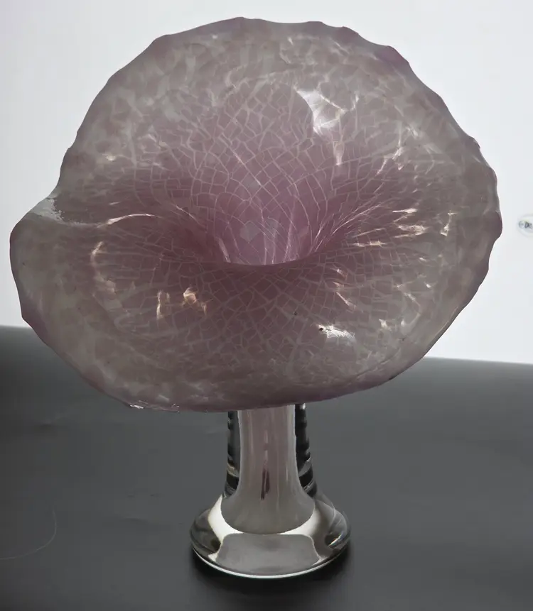 Art glass Jack in the pulpit pink vase
