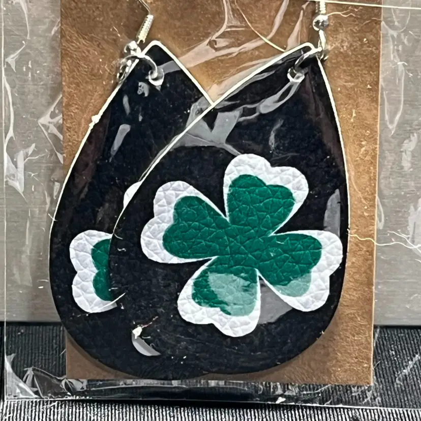 Earring As Picture Faux Leather