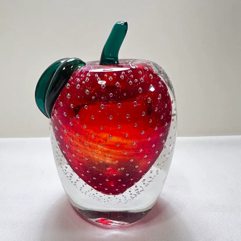 Murano Bullicante Art Glass Apple Controlled Bubbles Applied leaf And Stem VTG Hand made