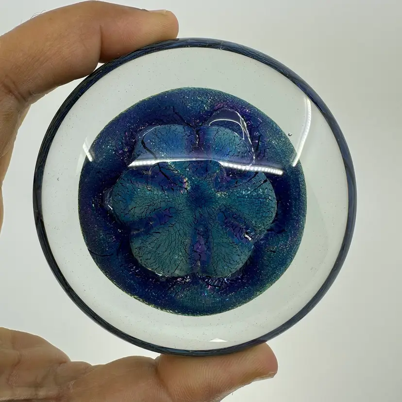 Robert Eickholt Sand Dollar Dichroic Paperweight 1998 Signed