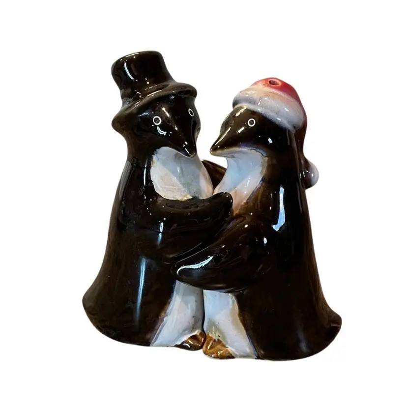 Penguin Salt & Pepper Shakers Anthropomorphic Huggers Set of 2 Top Hat Santa Hat