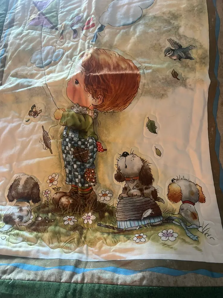 Fall Clearance! Cute Fall Colored Baby Quilt, Great Condition. 