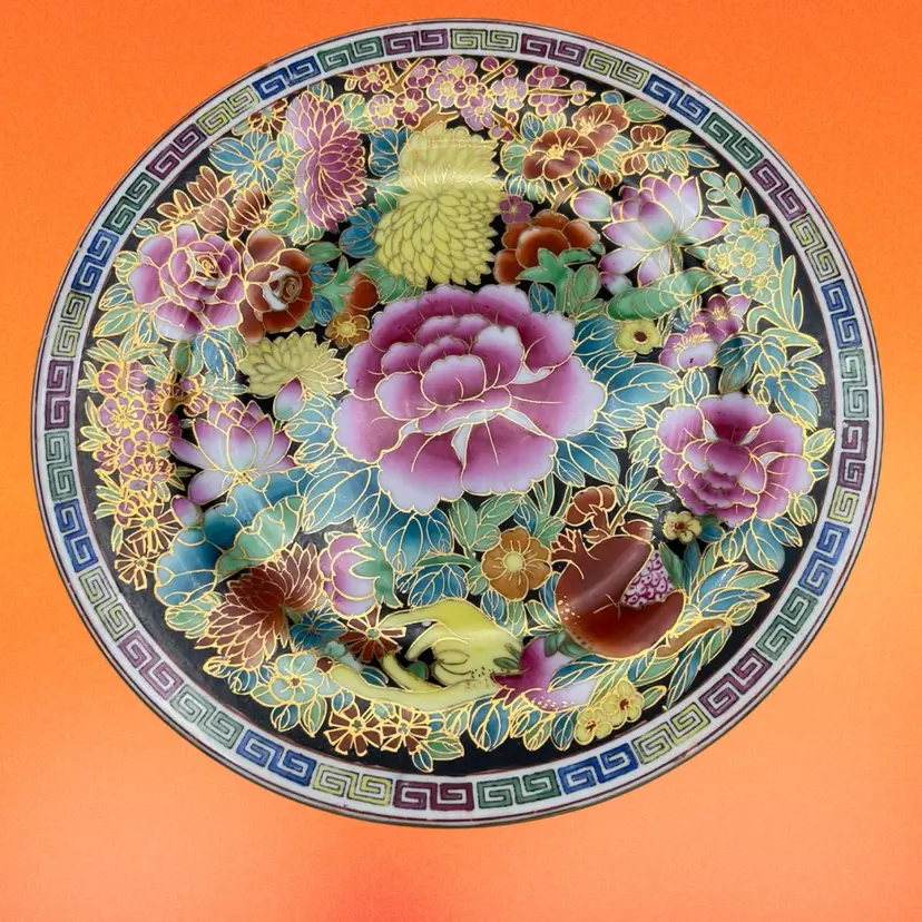 Zhongguo Chao Cai Chinese Mille Fleur Handpainted Plate Gold Gilt 10”