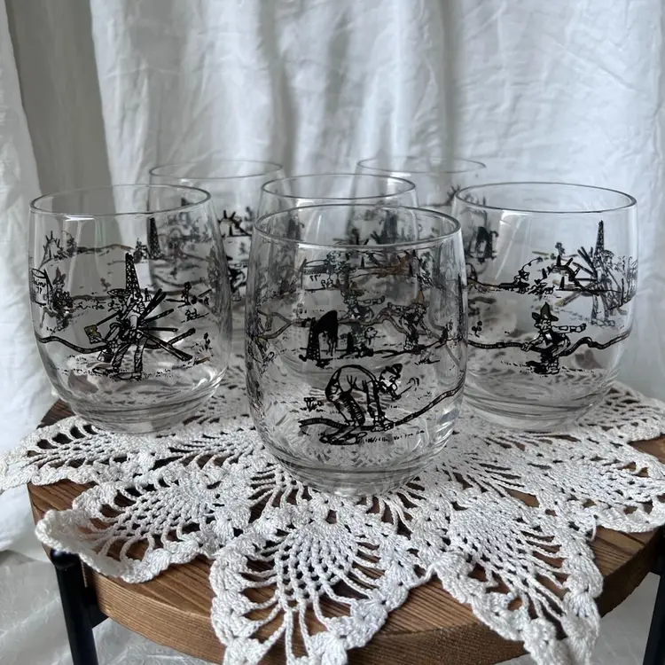 SET OF 6 VINTAGE MCM ROLY POLY GLASSES MEN IN OILFIELD