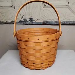 Longaberger Round Basket with Handle and Liner