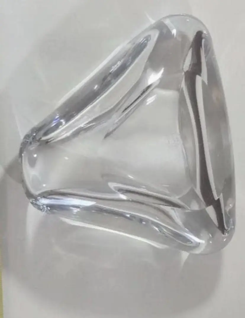 Baccarat France Crystal Tricorne MCM Modernist Cigar Triangular Ashtray 6.5"
