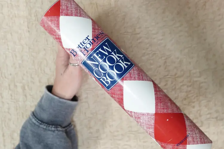 Vintage Betty Crocker's New Cookbook Binder 1989