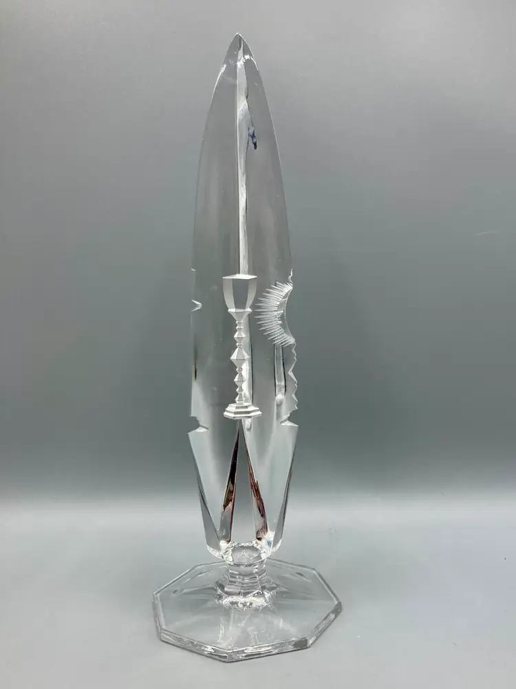 Vintage Bleikristall Crystal Glass 3 Sided Obelisk Paperweight