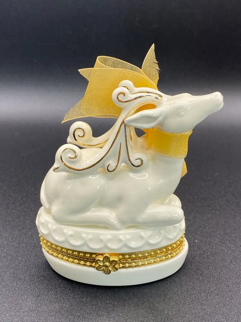Vintage Ceramic Deer Trinket Box