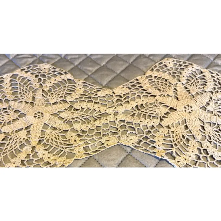 14 Inch Off White Doily Star Or Starfish