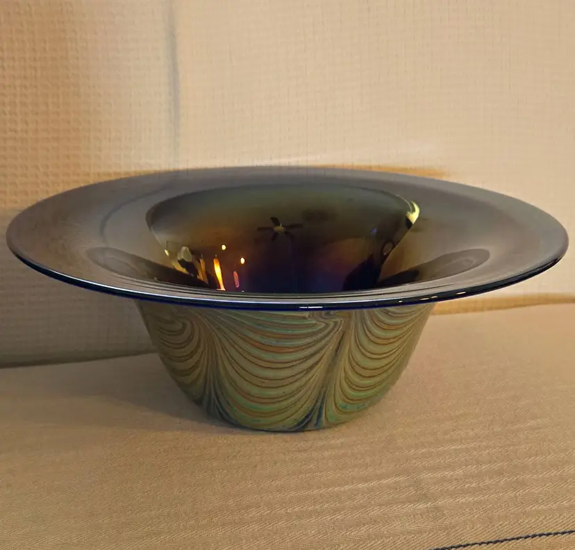 Iredescent Decorative  Hand Blown Art Glass Pulled Feather Bowl
