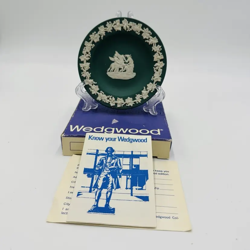 Wedgwood Jasperware England Teal Dark Green Small Dish 