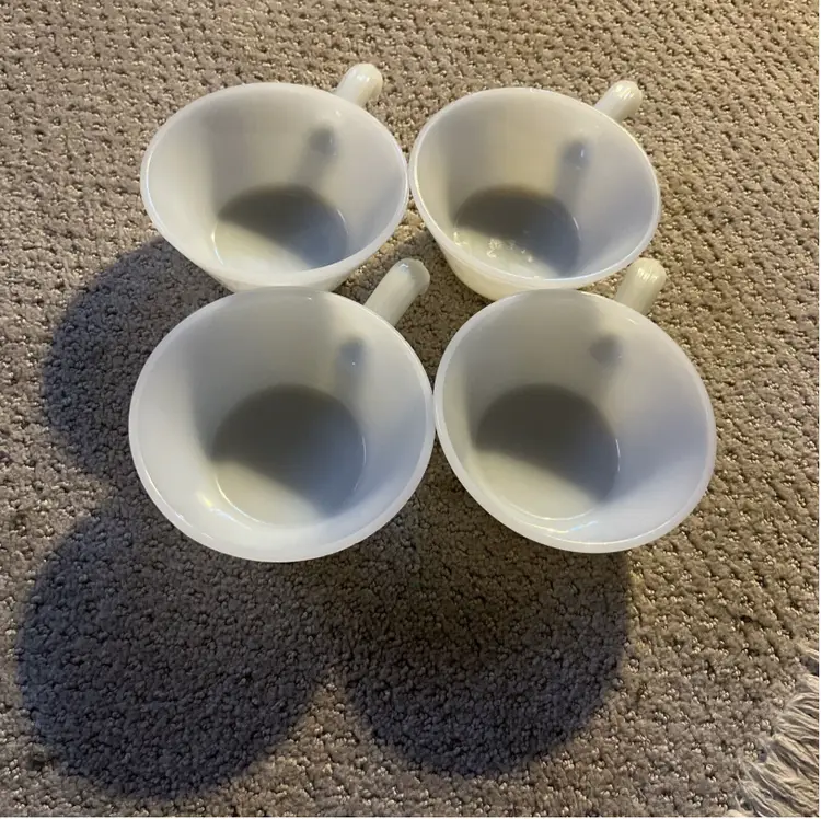Set of 4 Vintage OPALINE SOUP BOWLS from Anchor Hocking