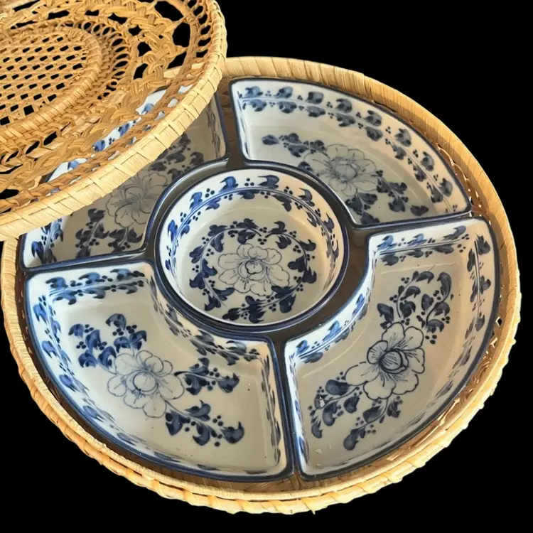 Amazing- Blue & White- Ceramic Divided Serving Set with Rattan Basket & Lid – 5 Pieces- Vintage- 12.5” Diameter, 2.5” H Basket- 3x7.5 Outer Pieces, 4.5” Diameter Center Bowl