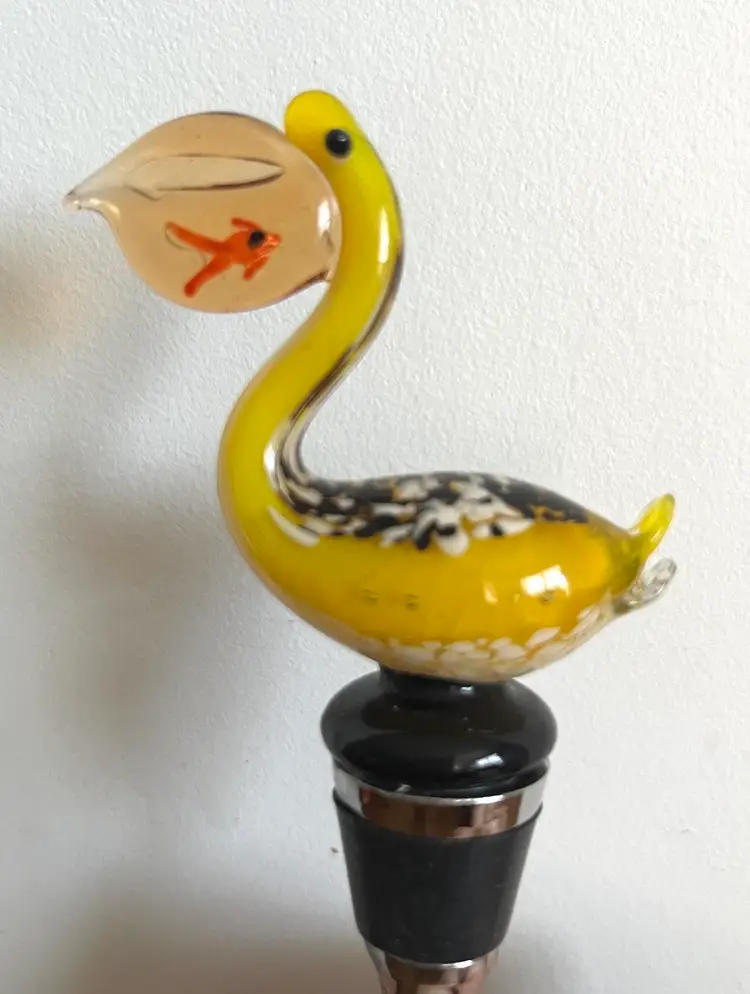 Super Cute Tropical Pelican Wine Bottle Glass Art Topper Stopper
