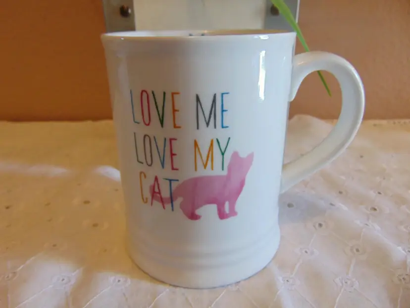 Darling Pre Owned " Love me love my cat" Mug by Fringe Studio