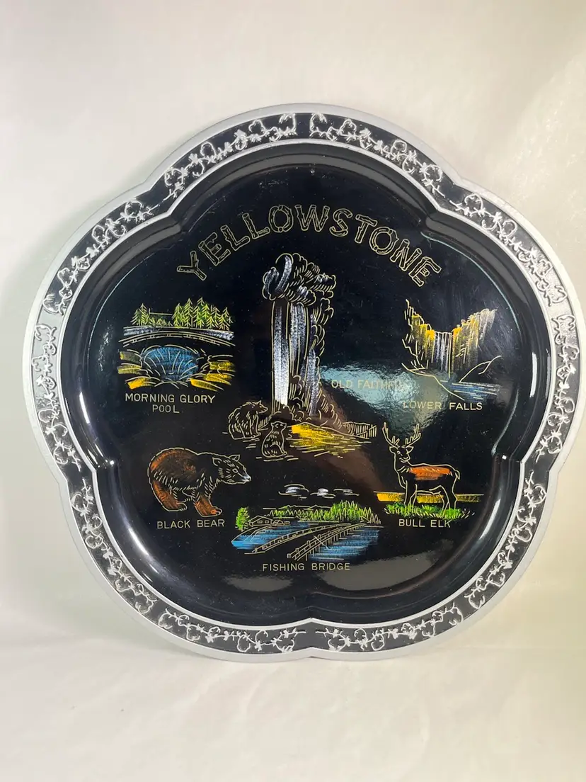 Vintage MCM Yellowstone National Park Flower Shaped Souvenir Tray