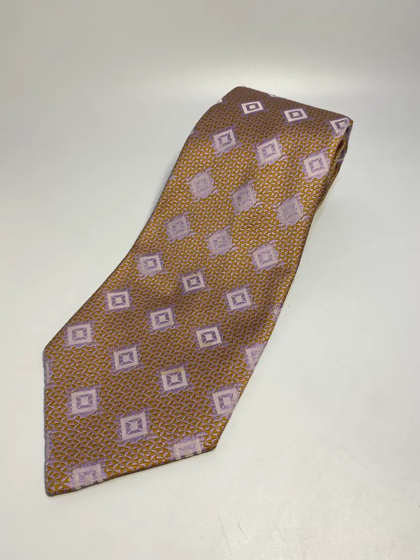 Vintage Kleinhans of Buffalo Light Purple & Yellow Diamond Patterned Wide Tie 61.25" x 4.85"